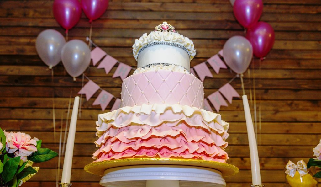 birthday+cake+tall+pink